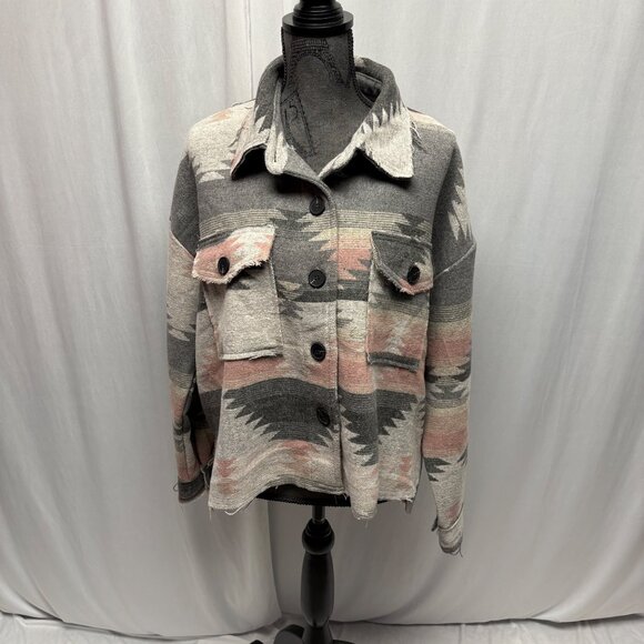 Veveret Jacket Womens Size Large Gray Pink Aztec Raw Edge Cropped Long Sleeve - Picture 1 of 8